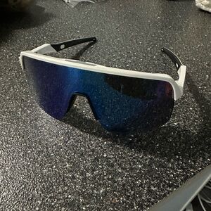 Oakley Sutro Lite